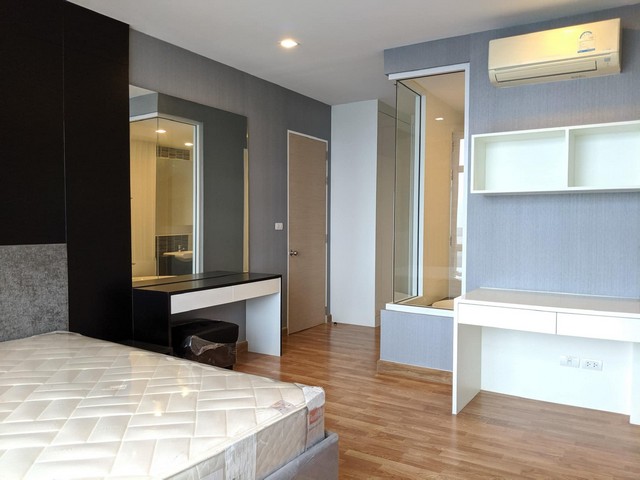 The Coast Bangna spacious safe peaceful 11th floor BTS Bangna