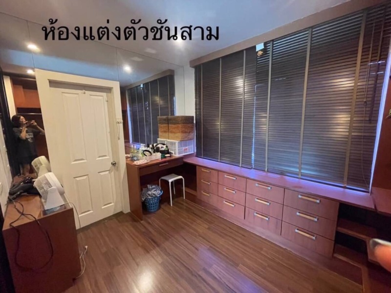 ทาวน์โฮมหลังริม 2 ห้องนอน 3 ห้องน้ำ ใกล้โรงเรียนนานาชาติ โรงพยาบาล และตลาด