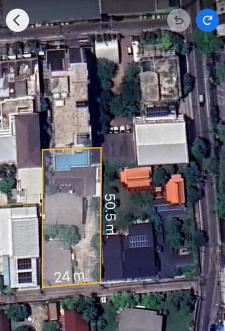 ขายที่ดิน 303 ตารางวา ซอยอารีย์ พร้อมบ้าน 3 หลังในพื้นที่เดียวกัน ใกล้ BTS อารีย์