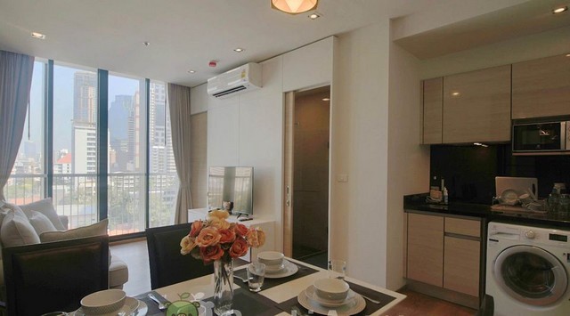 Park 24 private convenient clean livable 6th floor BTS Phrom Phong