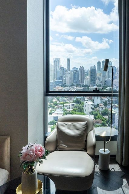 The Esse Sukhumvit 36 spacious clean livable 26th floor BTS Thonglor