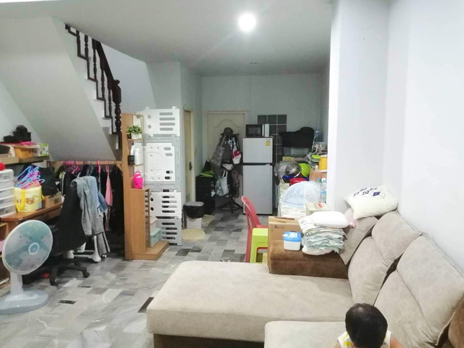ทาวน์เฮ้าส์ หมู่บ้านปัญญ์วไล คลอง 7 ลำลูกกา ปทุมธานี