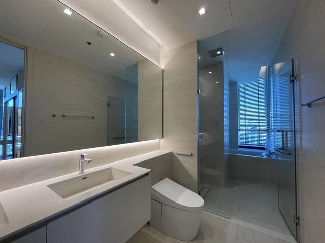 Condo For rent The Strand Thonglor Condo, 3 beds, 3 baths   **The Best price guarantee**