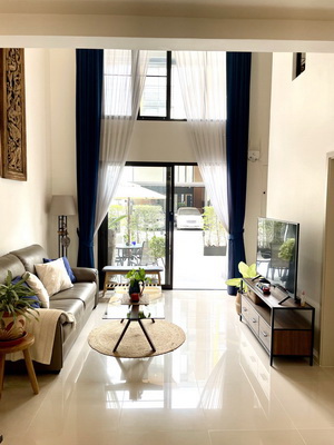 [ให้เช่า] FOR RENT SHIZEN PATTANAKARN 32 / 3 bedrooms 4 bathrooms / 25 Sqw. 210 Sqm. **95,000** NEW TOWNHOME CLOSE TO THONGLOR