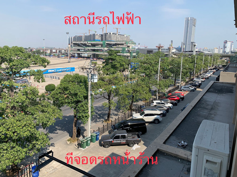 ให้เช่าอาคารพาณิชย์ 3.5 ชั้น ใจกลางเมืองทอง ติดทางด่วน สถานีรถไฟฟ้า สนใจโทร 081 345 1516