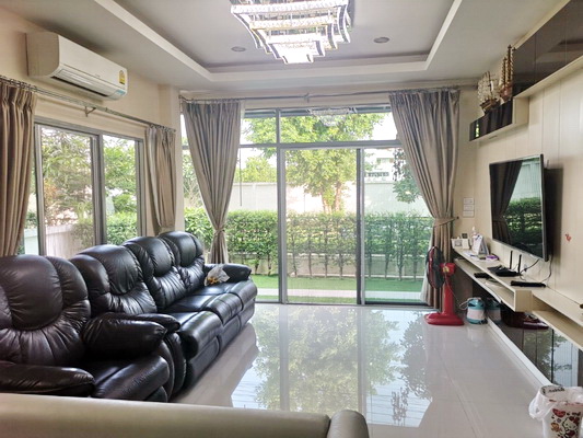 [ให้เช่า] FOR RENT PERFECT PLACE CHAENGWATTANA / 3 bedrooms 3 bathrooms / 60 Sqw. 200 Sqm. **30,000** JUST 2 MIN FROM SISB NONTHABURI