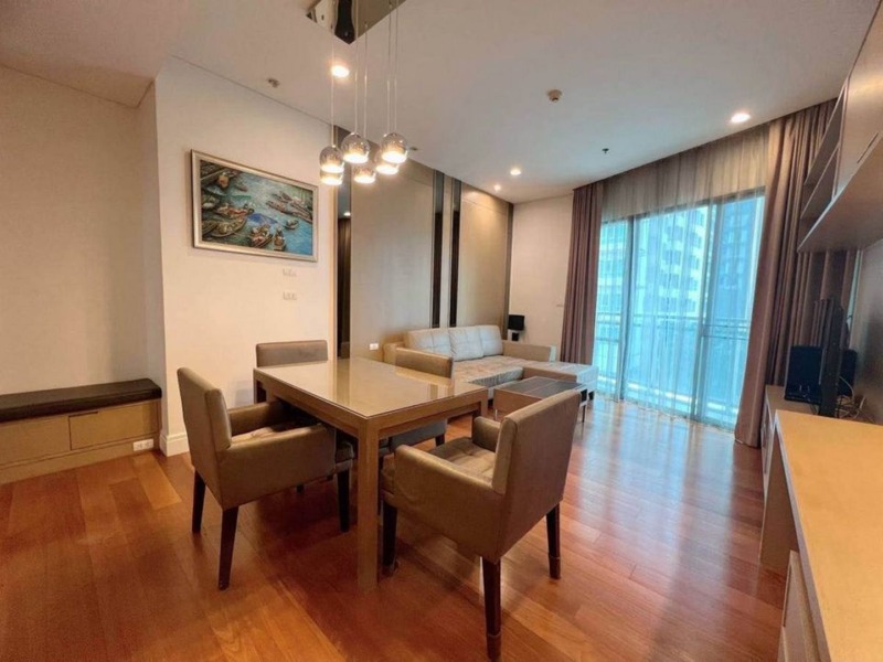 Rent Condo : Bright Sukhumvit 24 Condo 1 Bed Only 45,000 Bath