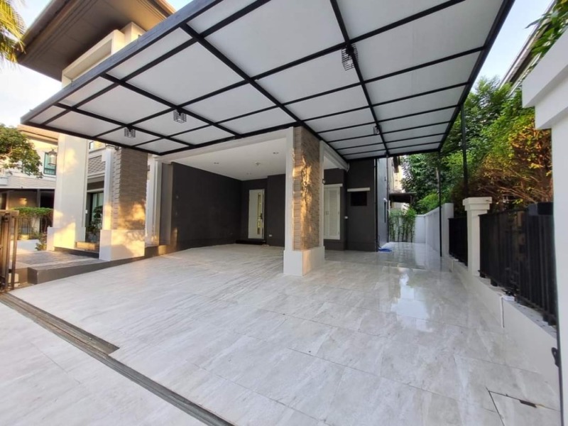 Single luxury house for rent Grand bangkok boulevard sathorn ***Recommend***