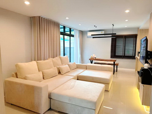 [ให้เช่า] FOR RENT AREEYA COMO BOTANICA BANGNA / 4 bedrooms 3 bathrooms / 42 Sqw. 165 Sqm. **65,000** CLOSE TO MEGA BANGNA