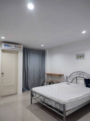 ขายคอนโดกรีนพ้อยท์ หนองจอก (Green Point Condo Nong Chok), ชั้น 2 (ห้องมุม, แบ่งทำเป็น 2 ห้องติดกัน, รวม 42.11 ตร.ม.) พร้