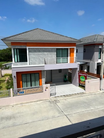 บ้าน หมู่บ้านภูริ ชลบุรี 3 BEDROOM 3 ห้องน้ำ พื้นที่ = 0 ไร่ 0 Ngan 54 ตร.ว. 5267100 บาท. โครตถูก