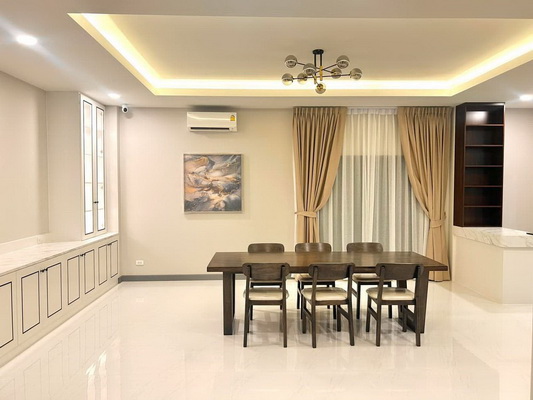 [ให้เช่า] FOR RENT THE CITY BANGNA / 4 bedrooms 5 bathrooms / 82 Sqw. 350 Sqm. **180,000** BRAND NEW HOUSE. CLOSE TO MEGA BANGNA