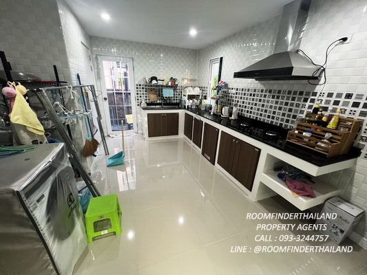 [ให้เช่า] FOR RENT AIRI RAMA 2 / 3 bedrooms 4 bathrooms / 75 Sqw. 220 Sqm. **35,000** CLOSE TO CENTRAL PLAZA RAMA 2