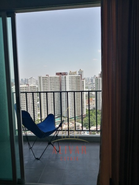 RC030624 Condo for rent BELLE GRAND RAMA 9, near MRT Rama 9.