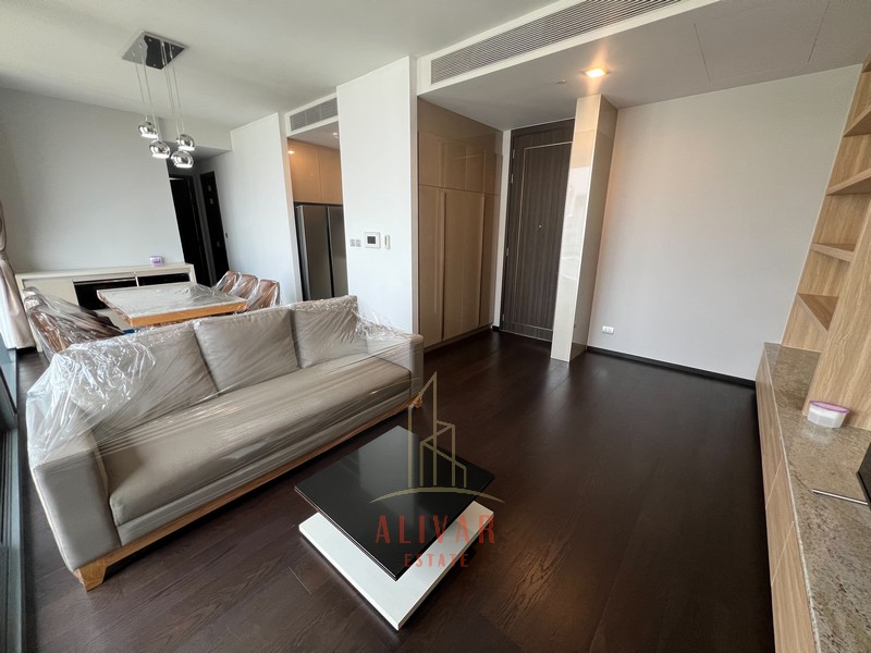 RC031124 Condo for rent Laviq Sukhumvit 57, only 270 m. from BTS Thonglor / 100 m. to Skywalk BTS Thonglor.
