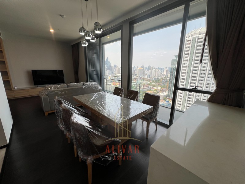 RC031124 Condo for rent Laviq Sukhumvit 57, only 270 m. from BTS Thonglor / 100 m. to Skywalk BTS Thonglor.