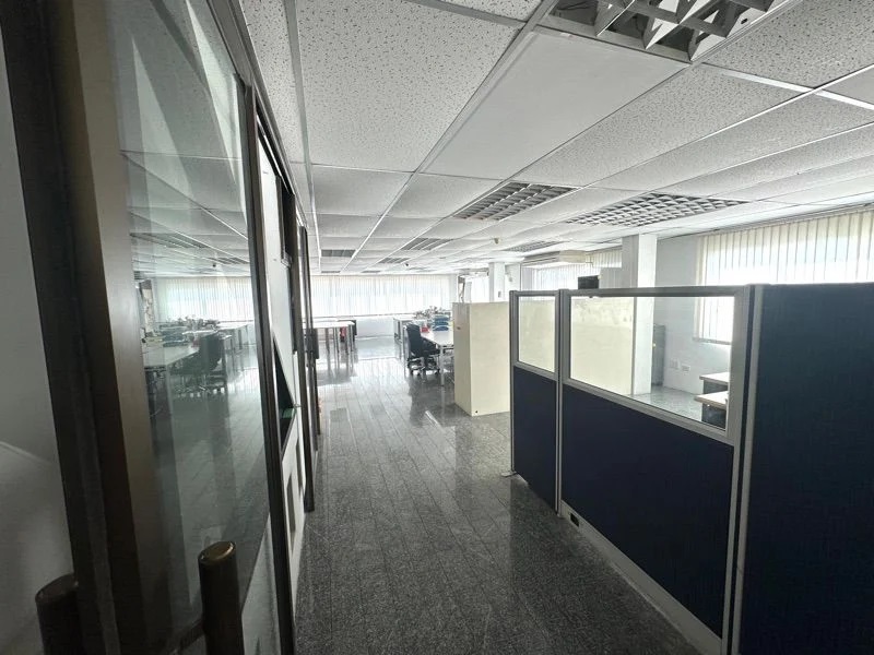 ขายโฮมออฟฟิศ Home Office 4 ชั้น สำหรับทำธุรกิจหรืออาศัย ถนนประชาราษฎร์บำเพ็ญ ห้วยขวาง กทม.