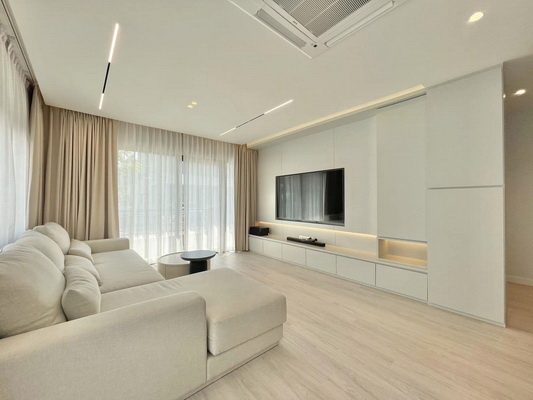 [ให้เช่า] FOR RENT CENTRO BANGNA / 4 bedrooms 4 bathrooms / 55 Sqw. 200 Sqm. **90,000** BRAND NEW LUXURY HOUSE. CLOSE TO MEGA BANGNA