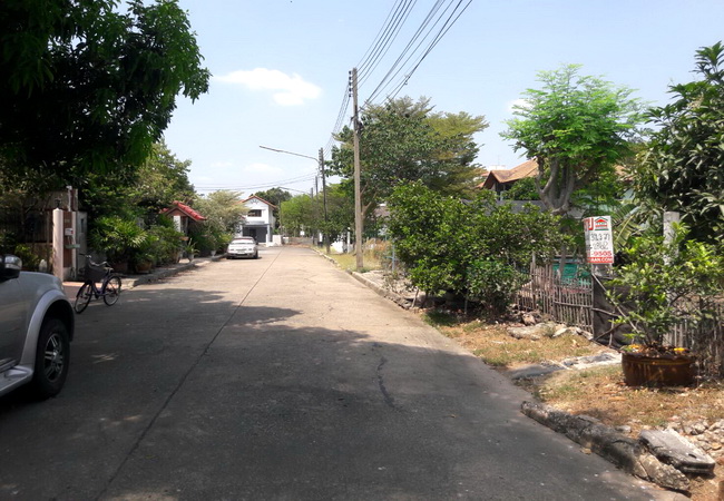 ขายที่ดิน หมู่บ้านศุภาลัยบุรี คลอง4 ถนนรังสิต-นครนายก คลองหลวง ปทุมธานี