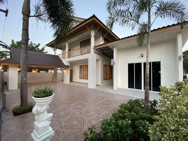 For Rent : Chalong, 2-story detached house, 4 bedrooms 4 bathrooms