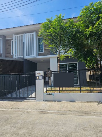 For Rent : Thalang, 2 storey twin house with garden, 3 bedrooms 2 bathrooms