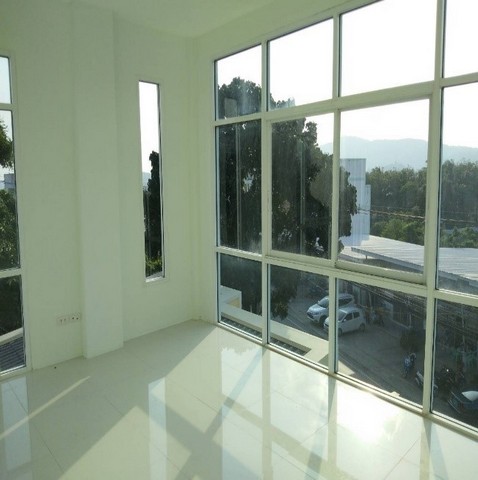 ตึก ขายอาคารพาณิชย์ 3 ชั้น (มีดาดฟ้า) 1 คูหา ติดถนนไสยวน ซอย 9 ขนาด = 27 ตารางวา 5990000 THAI BAHT BIG SALE!!