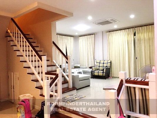 [ให้เช่า] FOR RENT LADAWAN RAMINTRA KM.2 / 3 bedrooms 3 bathrooms / 90 Sqw. 240 Sqm. **55,000** CLOSE TO SKYTRAIN LADPLAKAO STATION