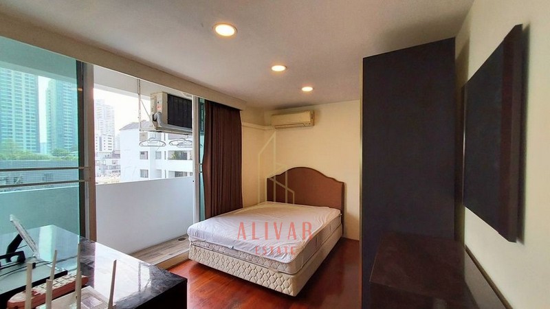 SC050524 Condo for sale, special price, D.S. Tower II Sukhumvit 39, near BTS Phrom Phong.