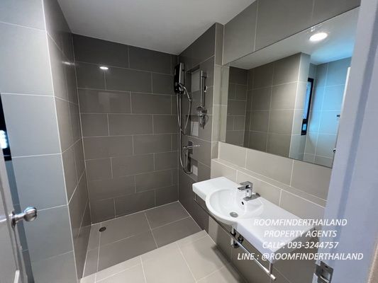 [ให้เช่า] FOR RENT LIFE BANGKOK BOULEVARD RAMINTRA 65 / 4 bedrooms 3 bathrooms / 53 Sqw. 180 Sqm. **50,000** CLOSE TO SKYTRAIN RAMINTRA KM.6 STATION