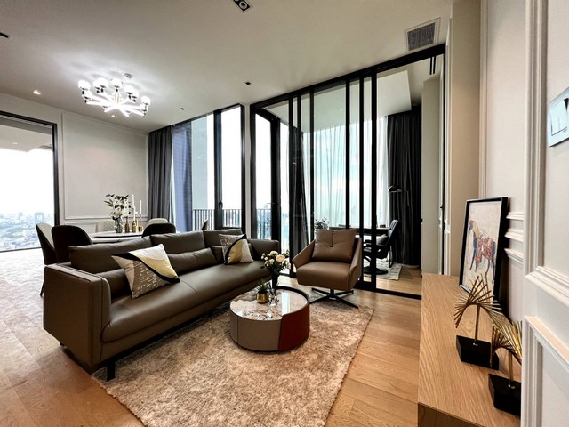 Condo for rent and sale 3 bedrooms at 28 Chidlom near BTS Chit Lom