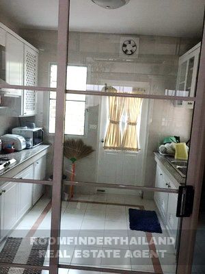 [ให้เช่า] FOR RENT LADAWAN RAMINTRA KM.2 / 3 bedrooms 3 bathrooms / 90 Sqw. 240 Sqm. **55,000** CLOSE TO SKYTRAIN LADPLAKAO STATION