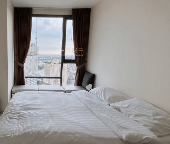 Sell with Tenant Rhythm Sukhumvit 42 1 Bed 1 Bath 45 sqm Floor 33 – OJ_028_RT42