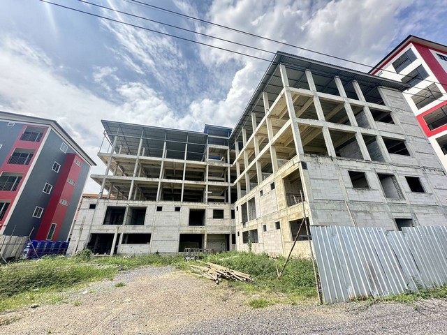 ต้องการขาย อพาร์ทแมนท์ หอพัก (อาคารพักอาศัยรวม) ค.ส.ล. 5 ชั้น หลัง มศว.องครักษ์ 50 Square Wah 3 ngan 0 RAI 19000000 บาท