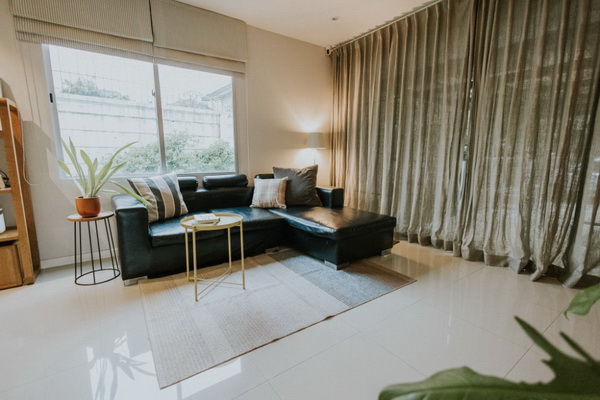 [ให้เช่า] FOR RENT TOWN AVENUE TIME THAKAM 16 / 3 bedrooms 3 bathrooms / 20 Sqw. 160 Sqm. **20,000** CLOSE TO CENTRAL PLAZA RAMA 2