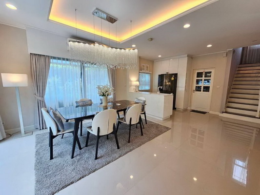 [ให้เช่า] FOR RENT SETTHASIRI PHATTANAKARN / 4 bedrooms 3 bathrooms / 88 Sqw. 250 Sqm. **140,000** CLOSE TO SUANLUANG R.9 PARK