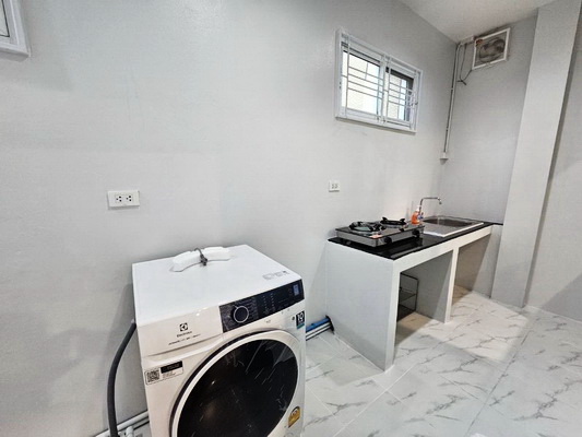 [ให้เช่า] FOR RENT TOWNHOUSE SAMUT PRAKARN (TAI BAAN RD.) / 3 bedrooms 2 bathrooms / 28 Sqw. 120 Sqm. **17,000** CLOSE TO PAKNAM MARKET