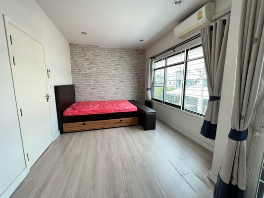 [ให้เช่า] FOR RENT STORIES ONNUT – WONGWAEN / 3 bedrooms 2 bathrooms / 19 Sqw. 120 Sqm. **15,000** CLOSE TO GEMOPOLIS INDUSTRIAL ESTATE