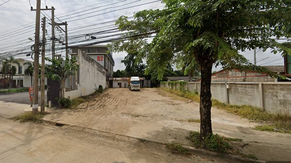 ขายที่ดิน ทำเลดี เนื้อที่ 224.5 ตร.ว. ติดกับโรงแรมบีทู เมืองพิษณุโลก เหมาะสำหรับทำคาเฟ่ โทร 0829292890