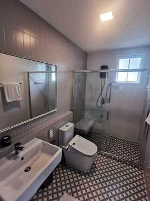 [ให้เช่า] FOR RENT CHAIYAPHRUEK BANGNA KM.15 / 3 bedrooms 4 bathrooms / 62 Sqw. 200 Sqm. **75,000** LUXURIOUS HOUSE. CLOSE TO ABS SCHOOL GREEN VALLEY