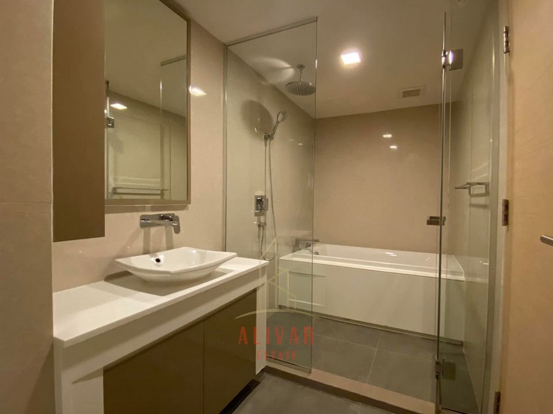 RC070224 Condo for rent LIV@49 Sukhumvit 49 near BTS Thonglor.