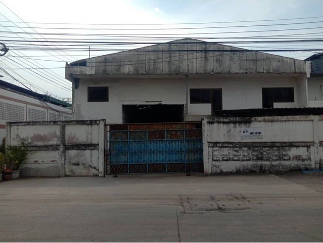 ขายโกดังขนาดเล็ก (Mini Warehouse Factory) ในซอยเพชรเกษม 93 (ซอยดับเพลิง) ขนาด 202 ตรว. ทำโรงงาน โกดัง ออฟฟิสได้ ราคาดี