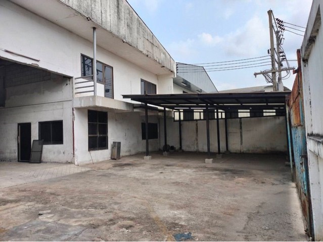 ขายโกดังขนาดเล็ก (Mini Warehouse Factory) ในซอยเพชรเกษม 93 (ซอยดับเพลิง) ขนาด 202 ตรว. ทำโรงงาน โกดัง ออฟฟิสได้ ราคาดี