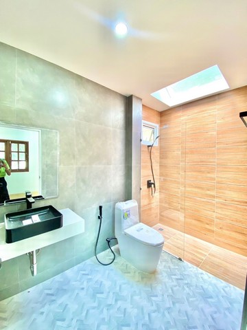 For Sale : Baan Nern Khao Kathu, 3 Bedrooms 2 Bathrooms