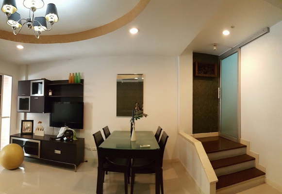 [ให้เช่า] FOR RENT BAAN KLANG MUANG THE PARIS RAMA 9 – RAMKHAMHAENG / 3 bedrooms 3 bathrooms / 20 Sqw. 160 Sqm. **19,000** CLOSE TO THE MALL BANGKAPI