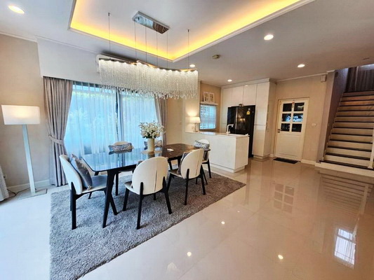 [ให้เช่า] FOR RENT SETTHASIRI PHATTANAKARN / 4 bedrooms 3 bathrooms / 88 Sqw. 250 Sqm. **140,000** CLOSE TO SUAN LUANG RAMA 9