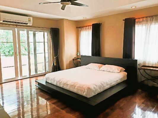 [ให้เช่า] FOR RENT NANTAWAN SUANLUANG R.9 / 5 bedrooms 4 bathrooms / 140 Sqw. 330 Sqm. **95,000** CLOSE TO CHARTER INTERNATIONAL SCHOOL