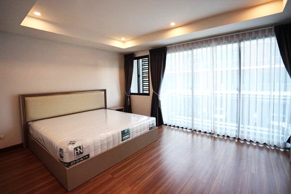 [ให้เช่า] FOR RENT SUPALAI ESSENCE LADPHRAO 107 / 4 bedrooms 3 bathrooms / 20 Sqw. 175 Sqm. **35,000** CLOSE TO VEJTHANI HOSPITAL