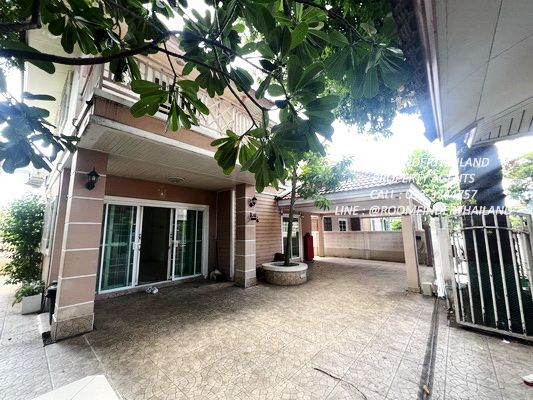 [ให้เช่า] FOR RENT BAAN UN-RAK LADPHRAO 64 / 3 bedrooms 3 bathrooms / 62 Sqw. 200 Sqm. **35,000** CLOSE TO SKYTRAIN CHOKCHAI 4 STATION