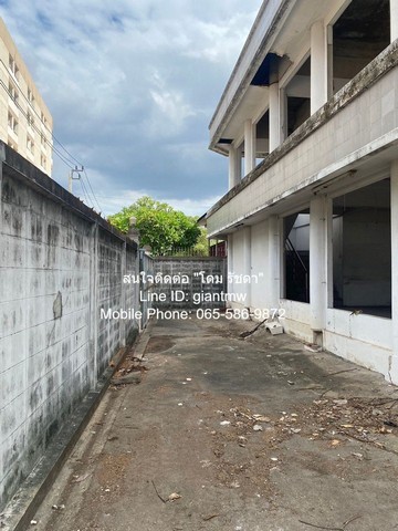 Office อาคารสำนักงาน ซอยลาดพร้าว 64 0 Rai 0 NGAN 85 sq.wa 0 BR 4 ห้องน้ำ 9500000 บาท. ราคาดีที่สุด เป็นอาคารสำนักงานที่อ