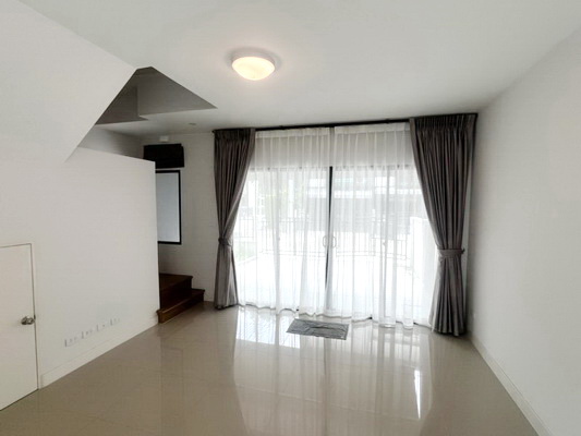 [ให้เช่า] FOR RENT BAAN KLANG MUANG RATCHAPHRUEK – RATTANATHIBET / 3 bedrooms 3 bathrooms / 37 Sqw. 170 Sqm. **23,000** CLOSE TO MRT BANGRAK YAI